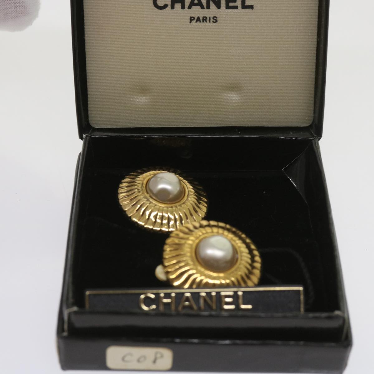 Chanel Earring