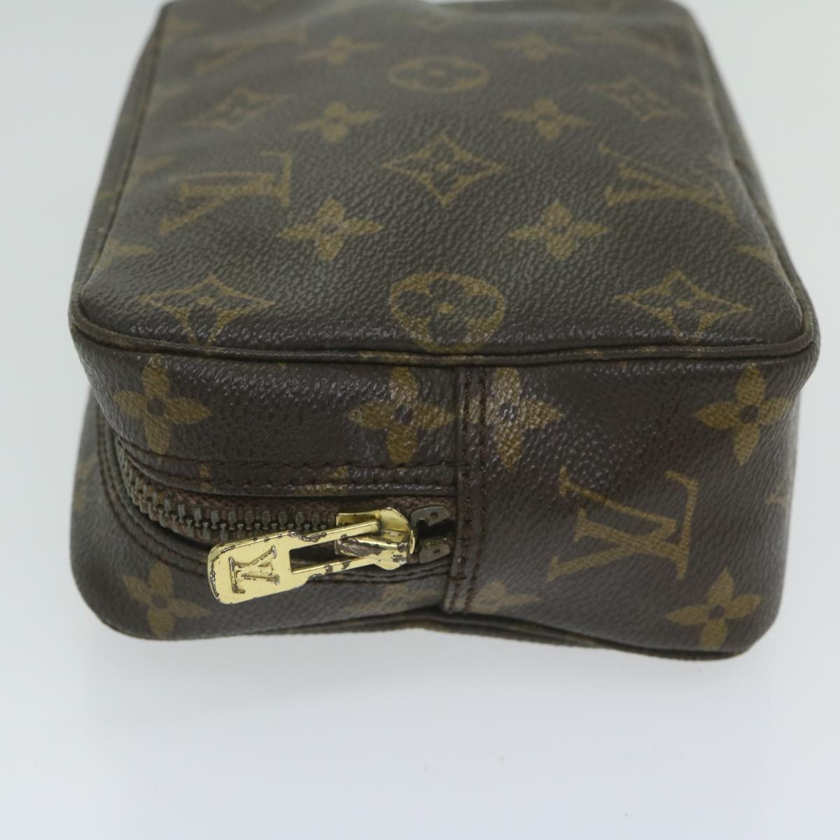 Louis Vuitton Poche Toilette Clutch