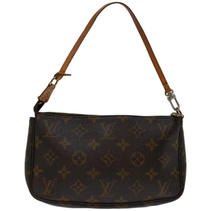 Louis Vuitton Pochette Accessoire Clutch