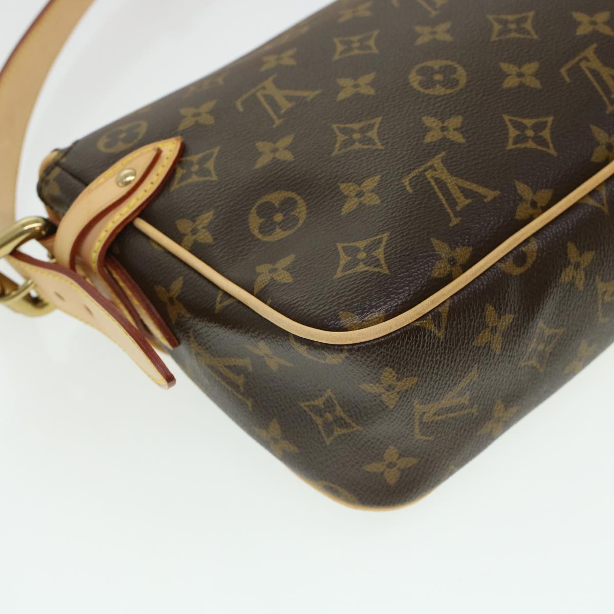 Louis Vuitton Hudson Shoulder Bag