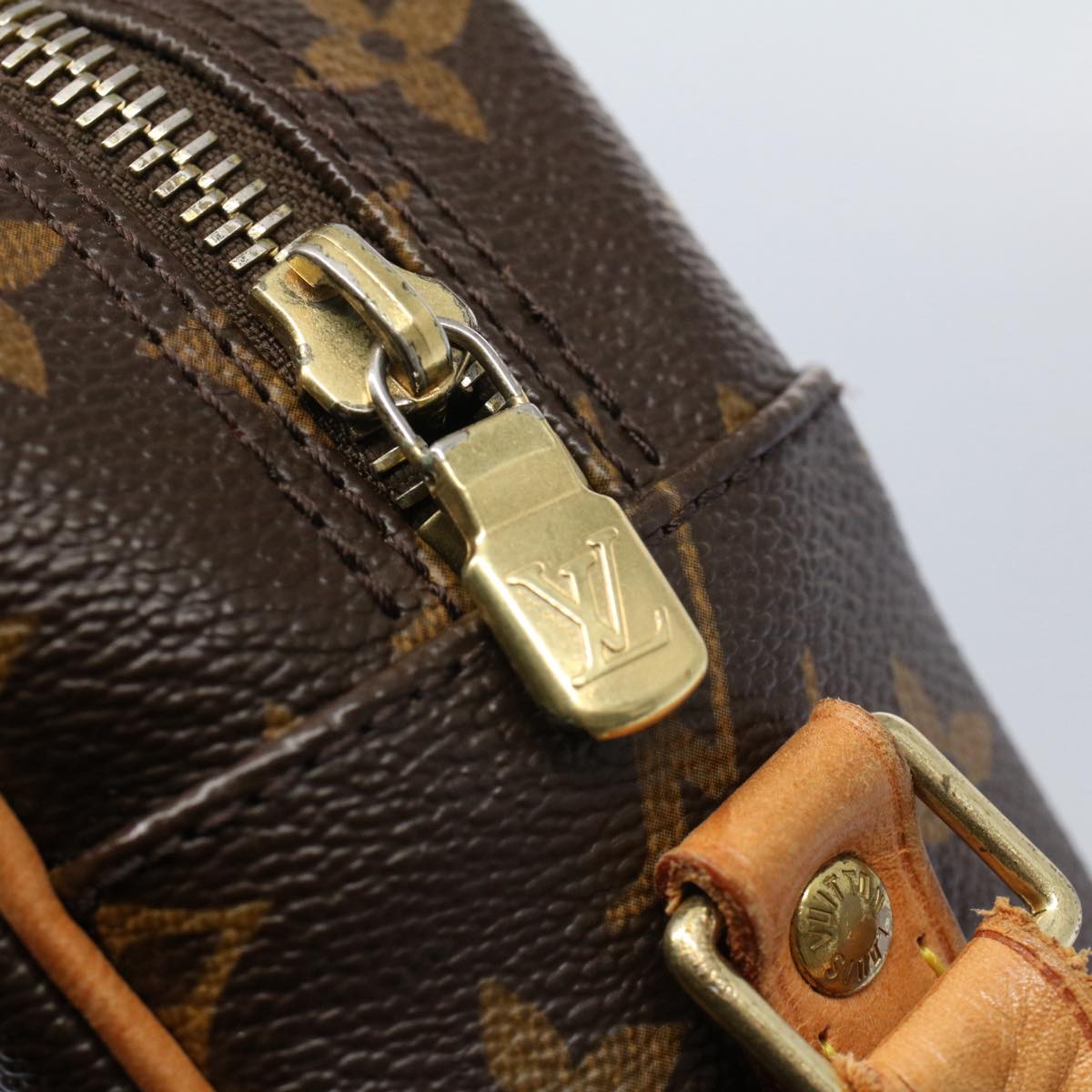 Louis Vuitton Trocadéro Shoulder Bag