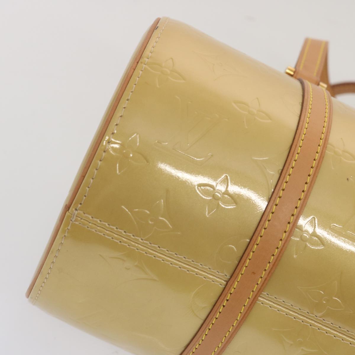 Louis Vuitton Papillon handbag