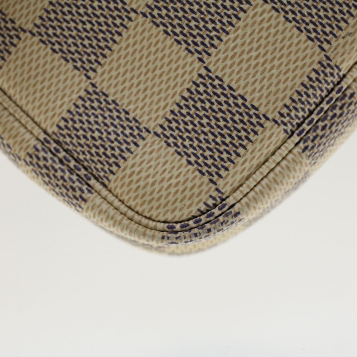 Louis Vuitton Pochette accessoires Handbag