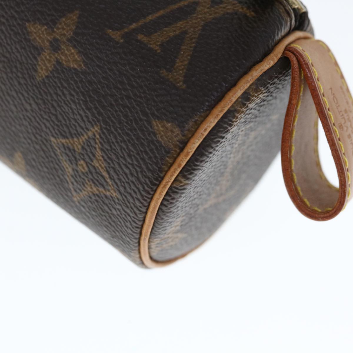 Louis Vuitton Trousse rond Clutch