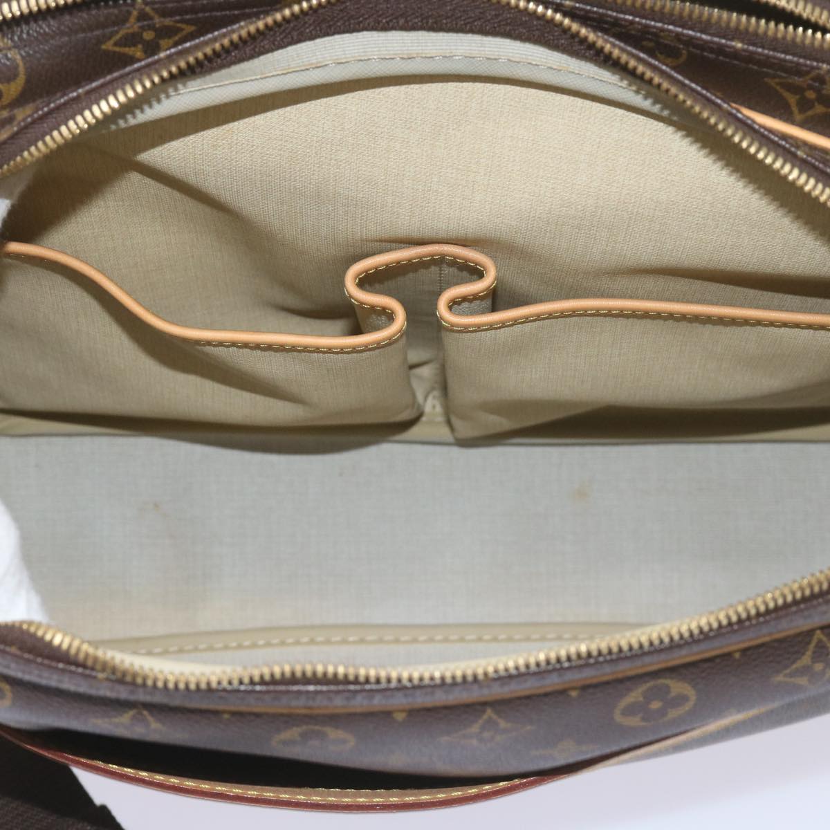 Louis Vuitton Reporter Shoulder Bag