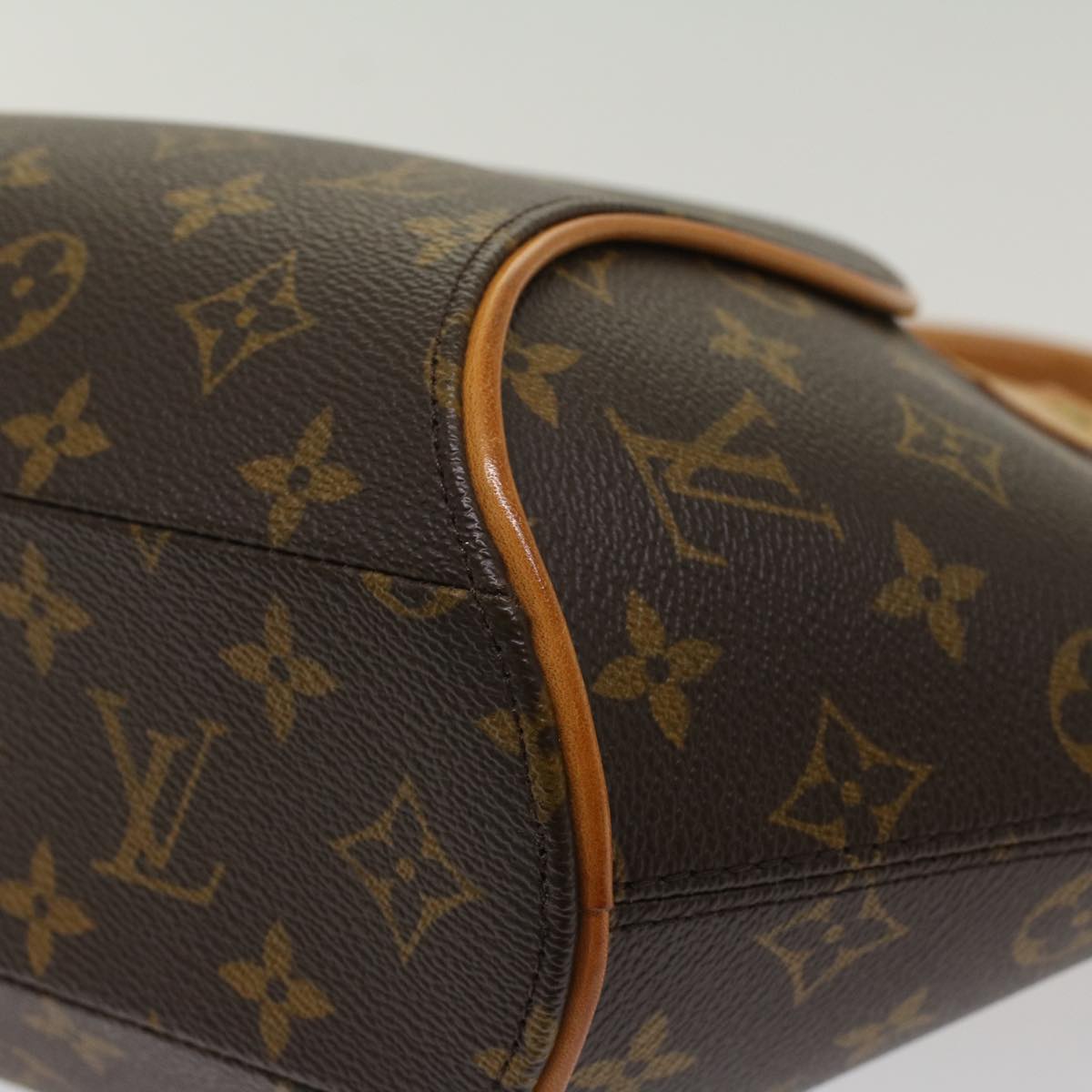 Louis Vuitton Ellipse PM Handbag