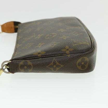 Louis Vuitton Pochette accessoires Clutch