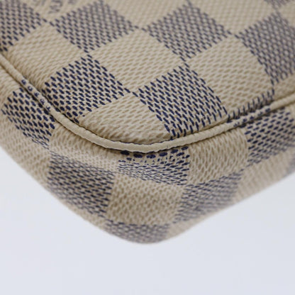 Louis Vuitton Pochette Accessoire Clutch