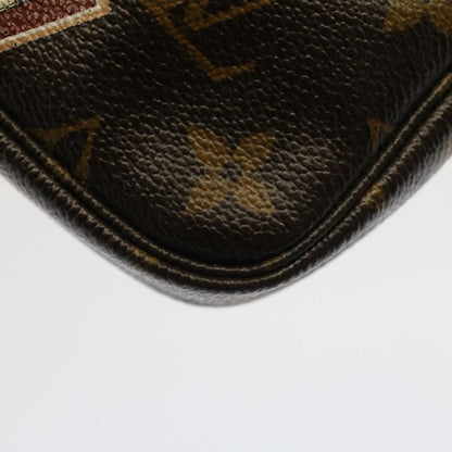 Louis Vuitton Pochette Accessoire Clutch