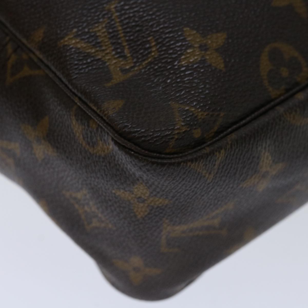 Louis Vuitton Trousse Toilette 28 Clutch