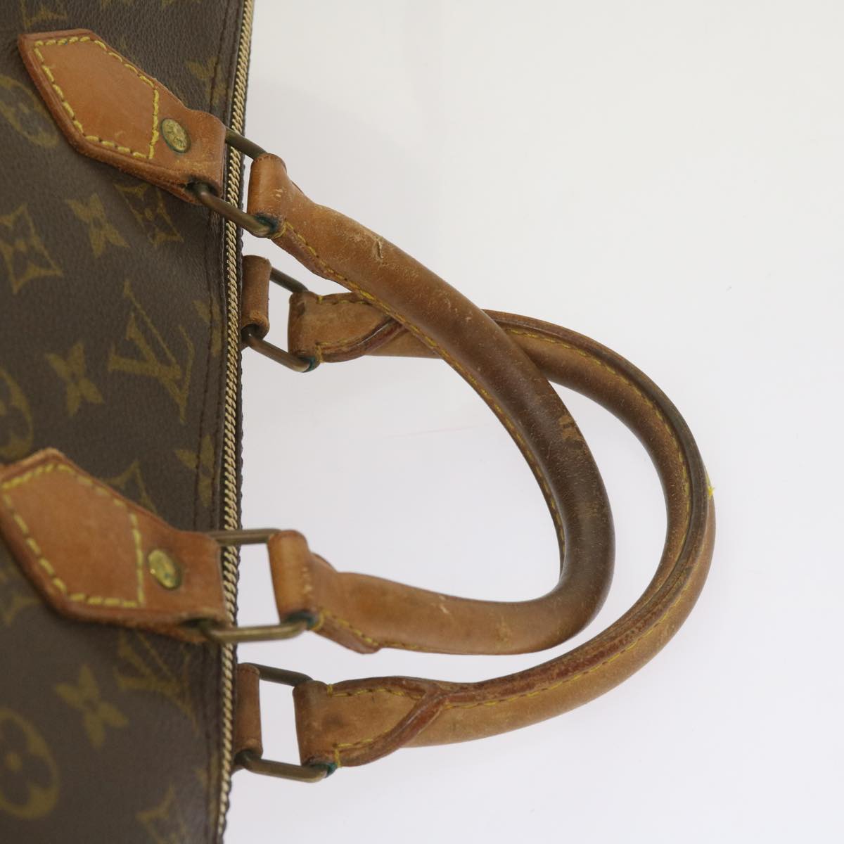 Louis Vuitton Speedy 40 Handbag