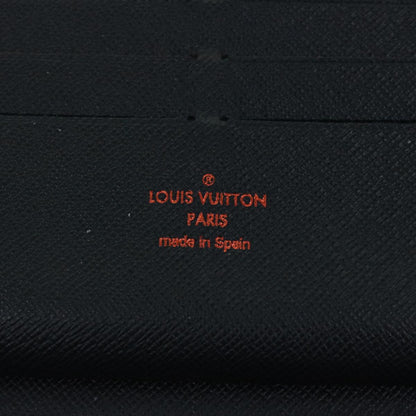 Louis Vuitton Zippy organizer Wallet