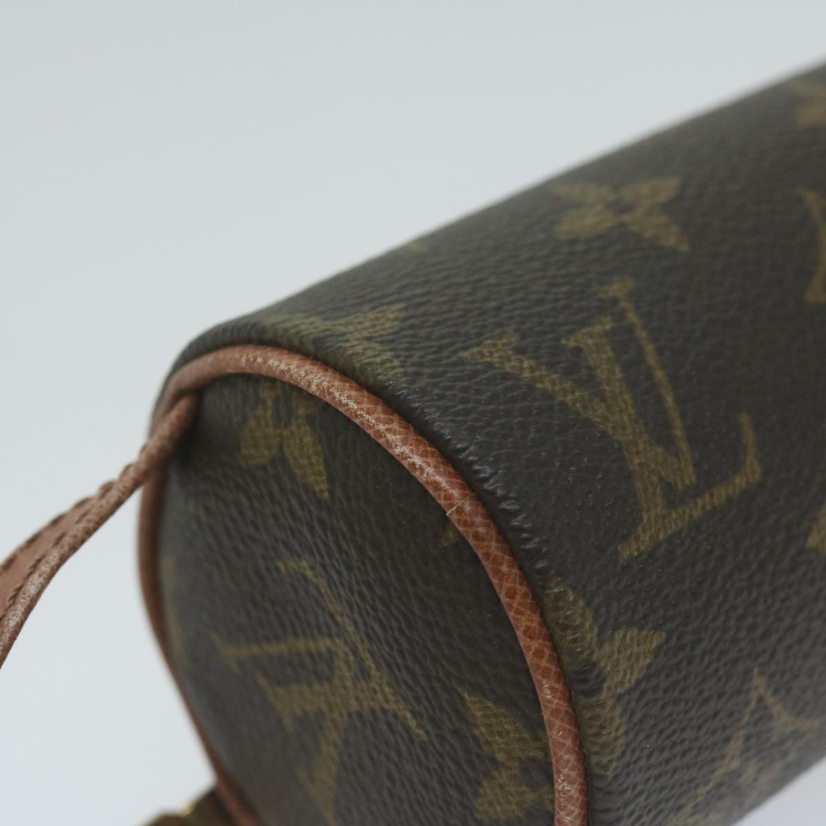 Louis Vuitton Etui à balles de golf Clutch