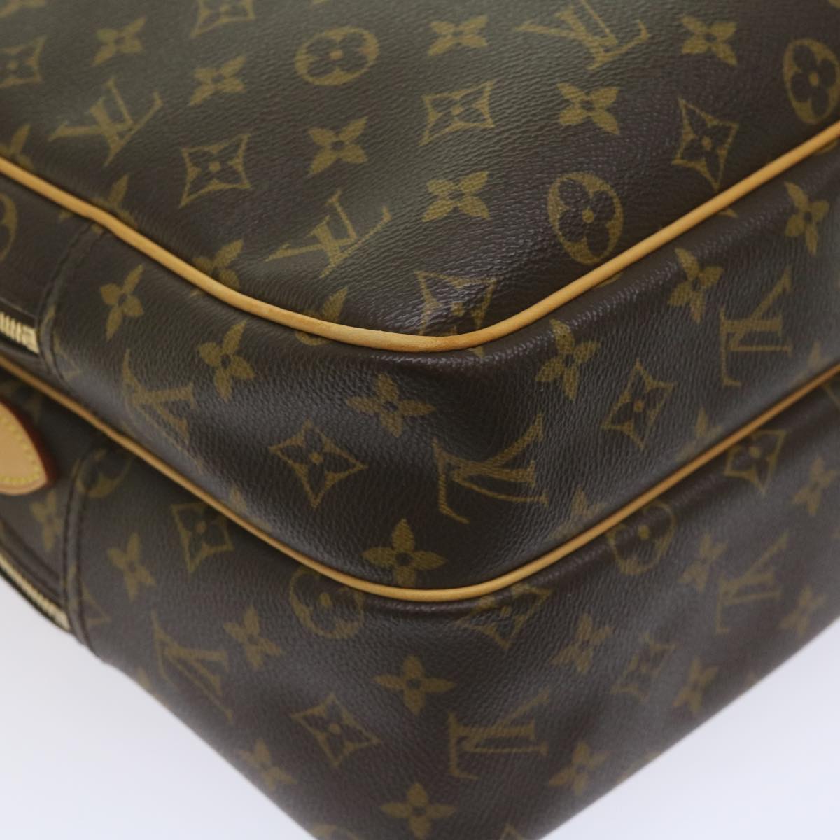 Louis Vuitton Reporter Shoulder Bag