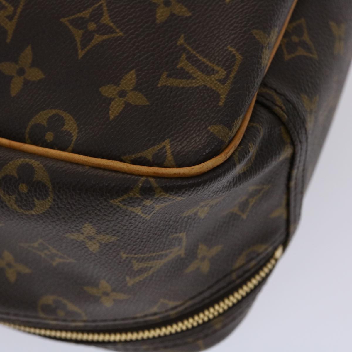 Louis Vuitton Excursion Handbag