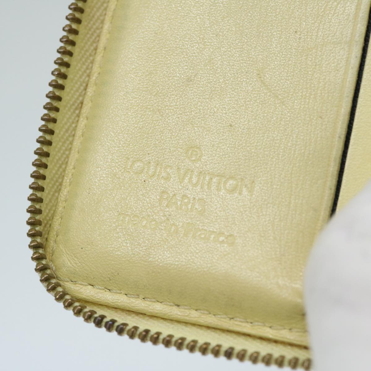 Louis Vuitton Vénus Wallet