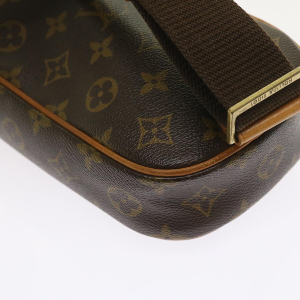 Louis Vuitton Pochette gange Shoulder Bag