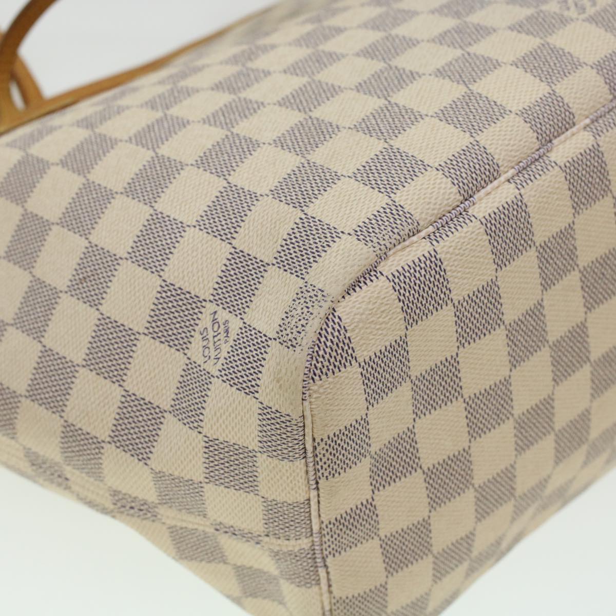 Louis Vuitton Neverfull Tote Bag