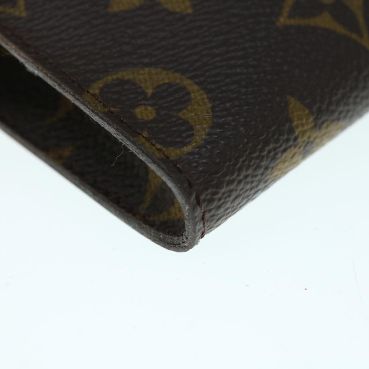 Louis Vuitton Pochette accessoires Clutch