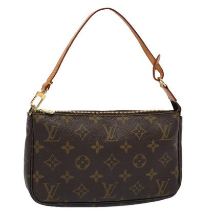 Louis Vuitton Pochette Accessoire clutch