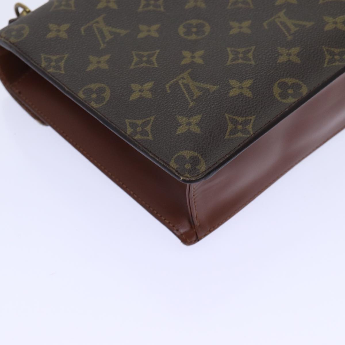 Louis Vuitton Monceau Handbag