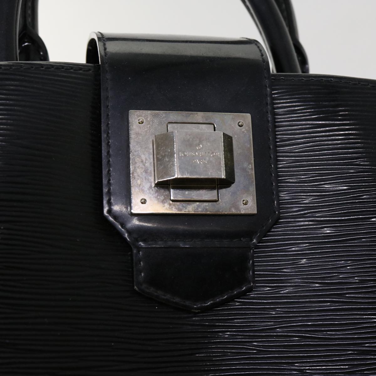 Louis Vuitton Mirabeau Handbag