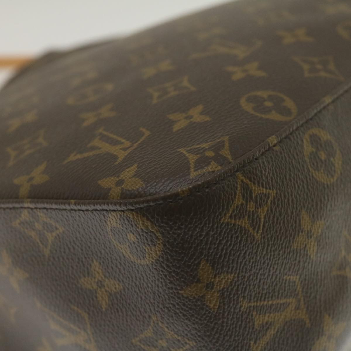 Louis Vuitton Looping GM Shoulder Bag