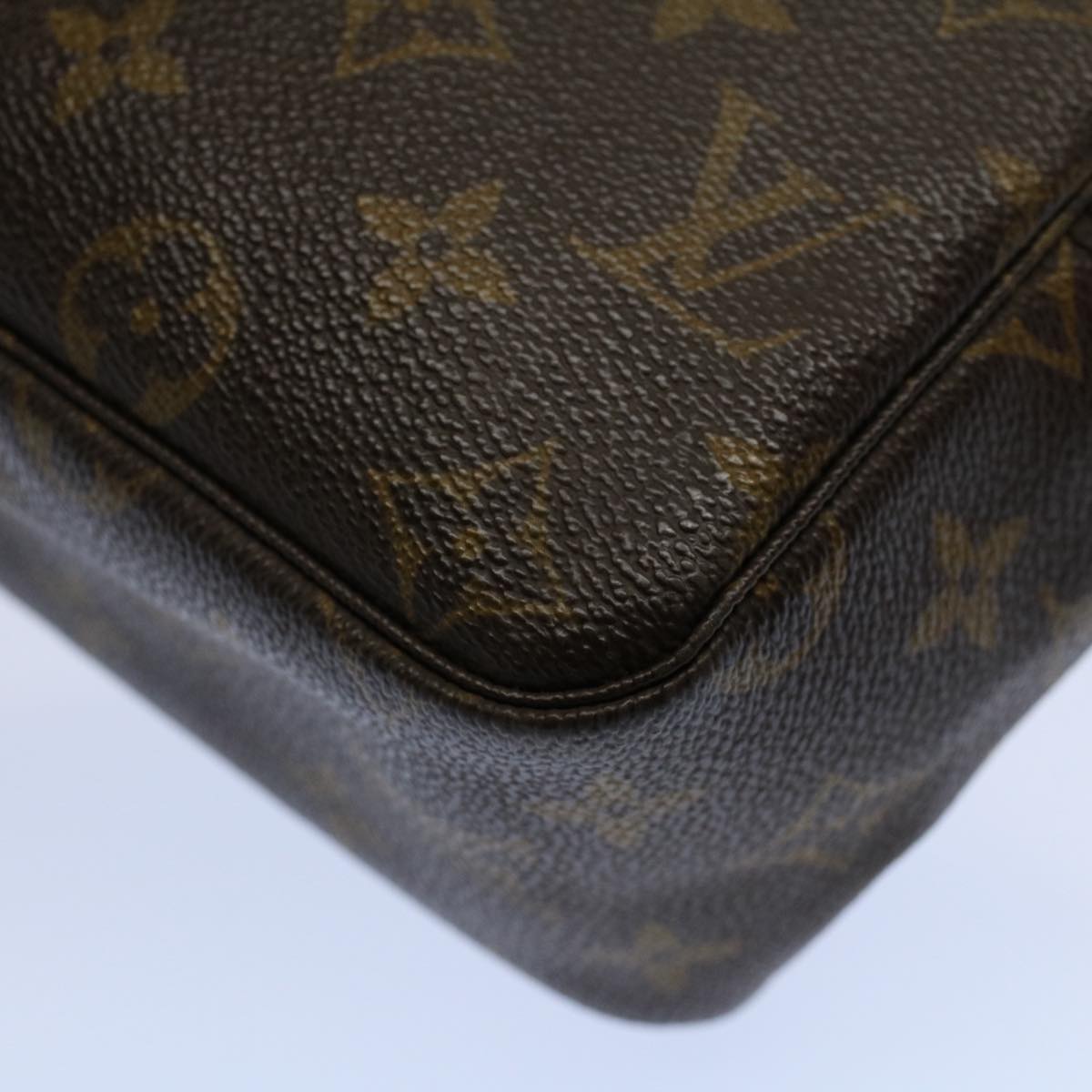 Louis Vuitton Trousse de Toilette Clutch