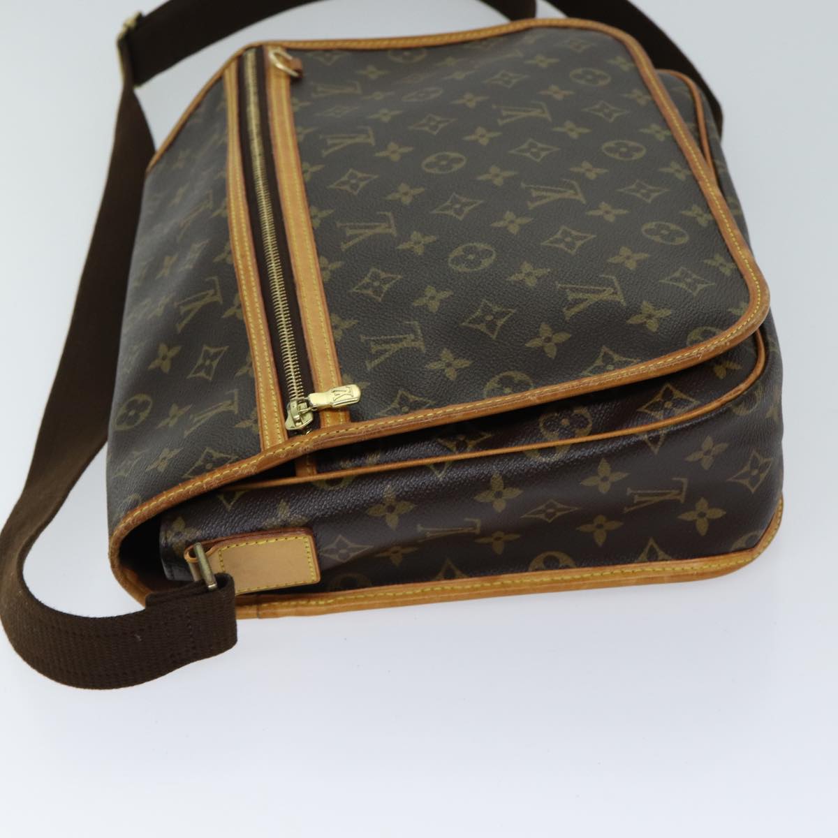 Louis Vuitton Bosphore Shoulder Bag