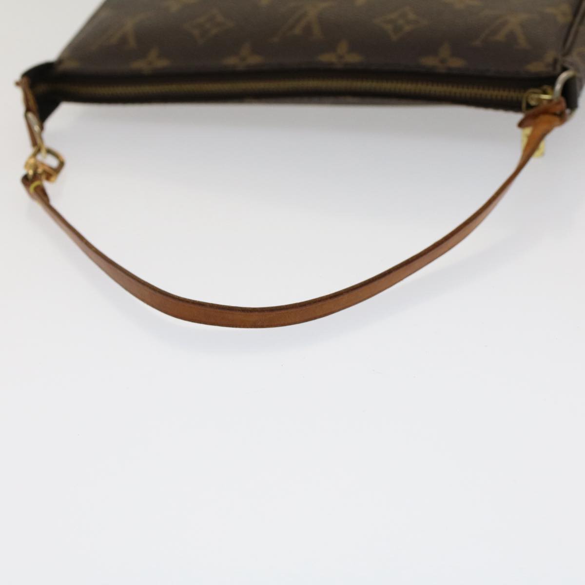 Louis Vuitton Pochette accessoires Clutch