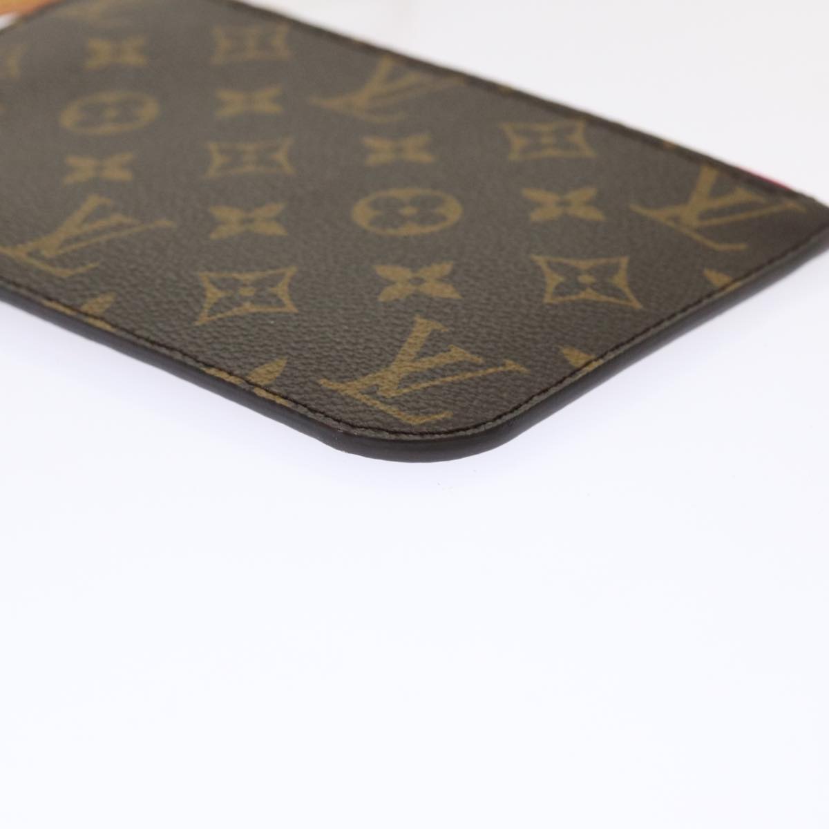 Louis Vuitton POCHETTE NEVERFULL Clutch