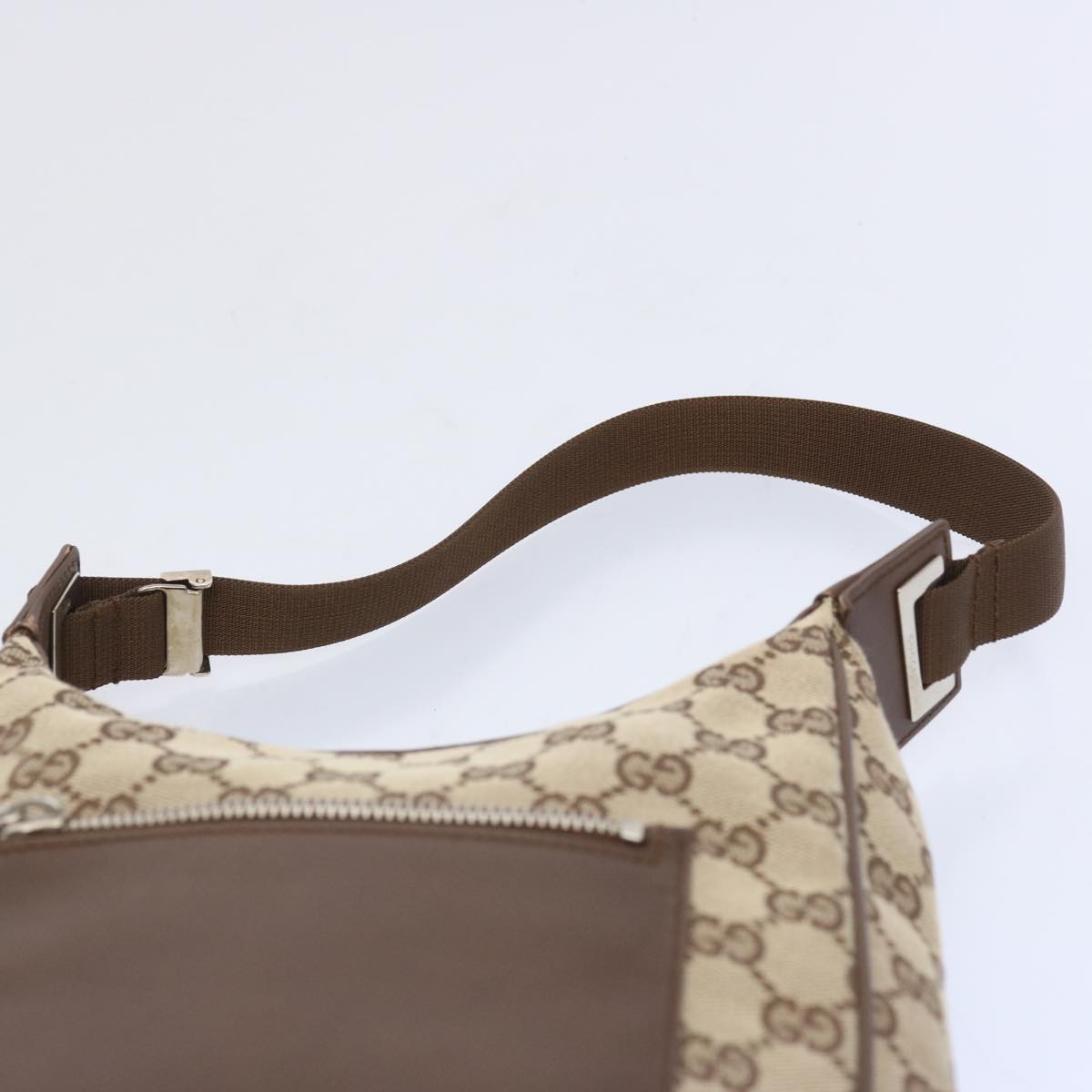 Gucci GG canvas Shoulder Bag