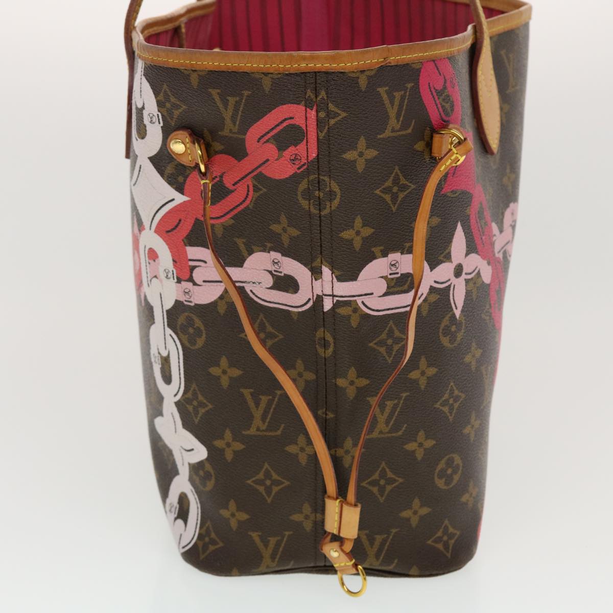 Louis Vuitton Neverfull MM Tote Bag