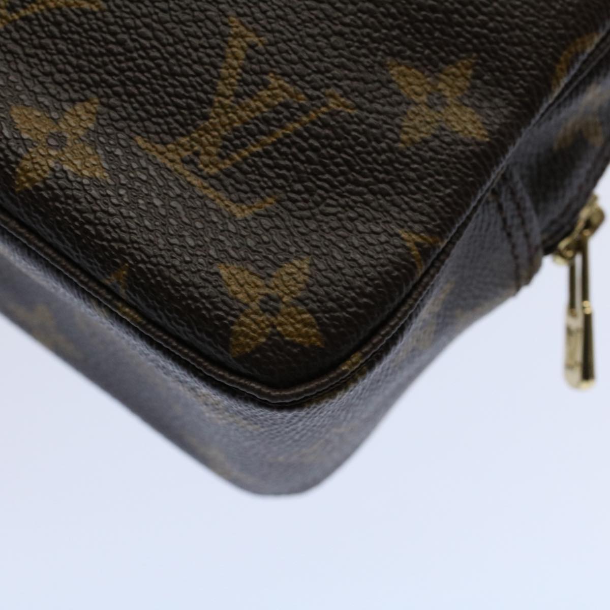 Louis Vuitton Trousse de Toilette Clutch