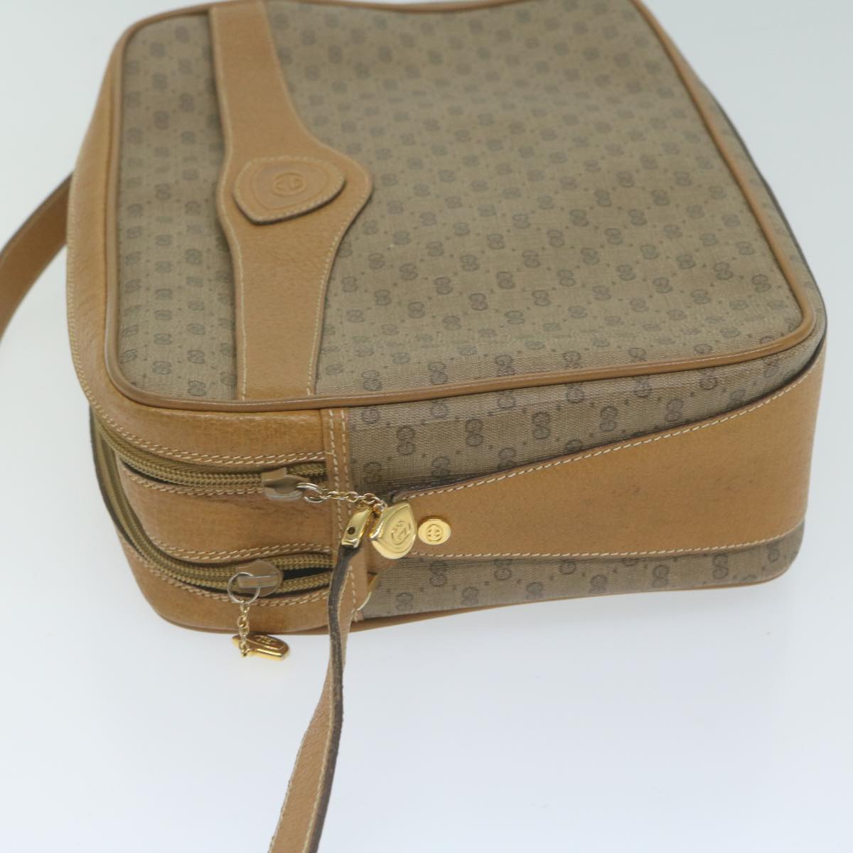 Gucci Micro Small GG Canvas Shoulder Bag