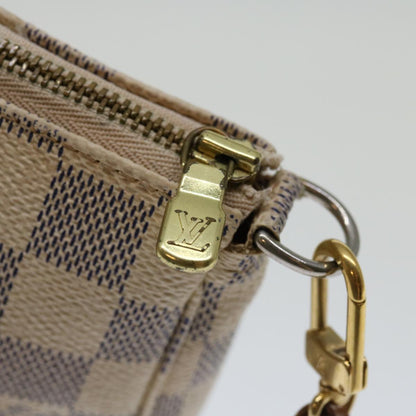 Louis Vuitton Pochette Accessoire Clutch