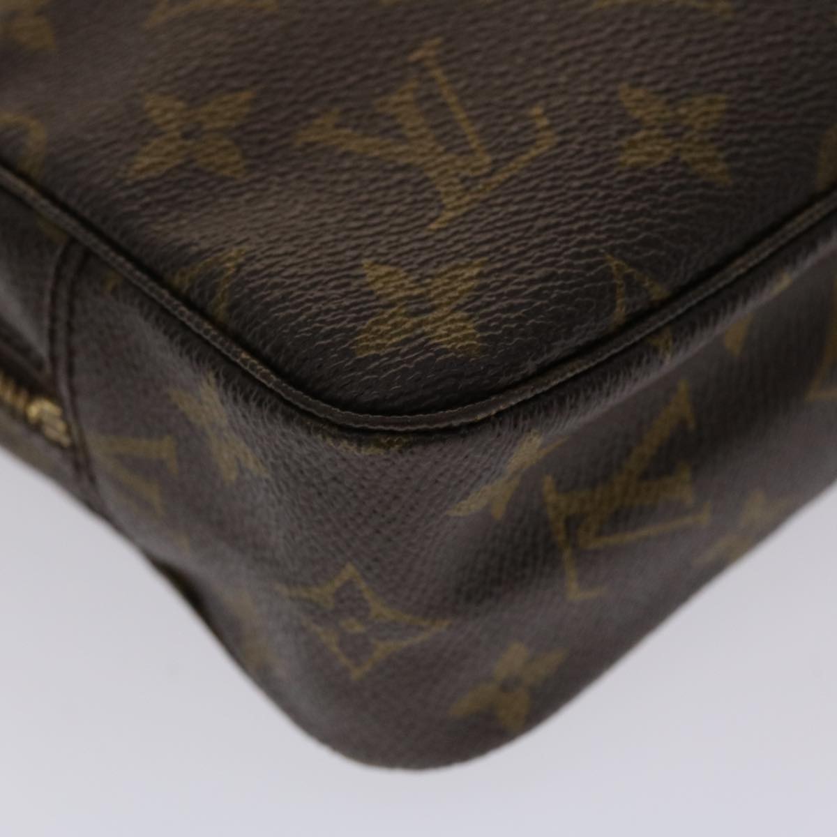 Louis Vuitton Trousse de Toilette Clutch