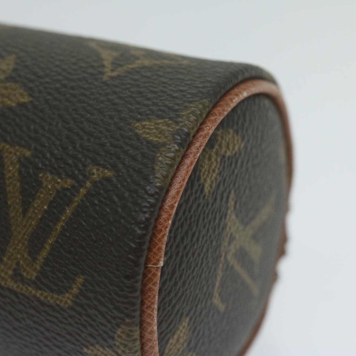 Louis Vuitton Etui à balles de golf Clutch