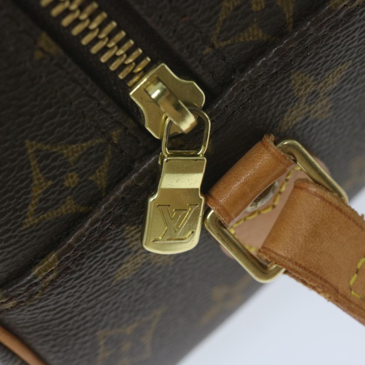 Louis Vuitton Blois Shoulder Bag