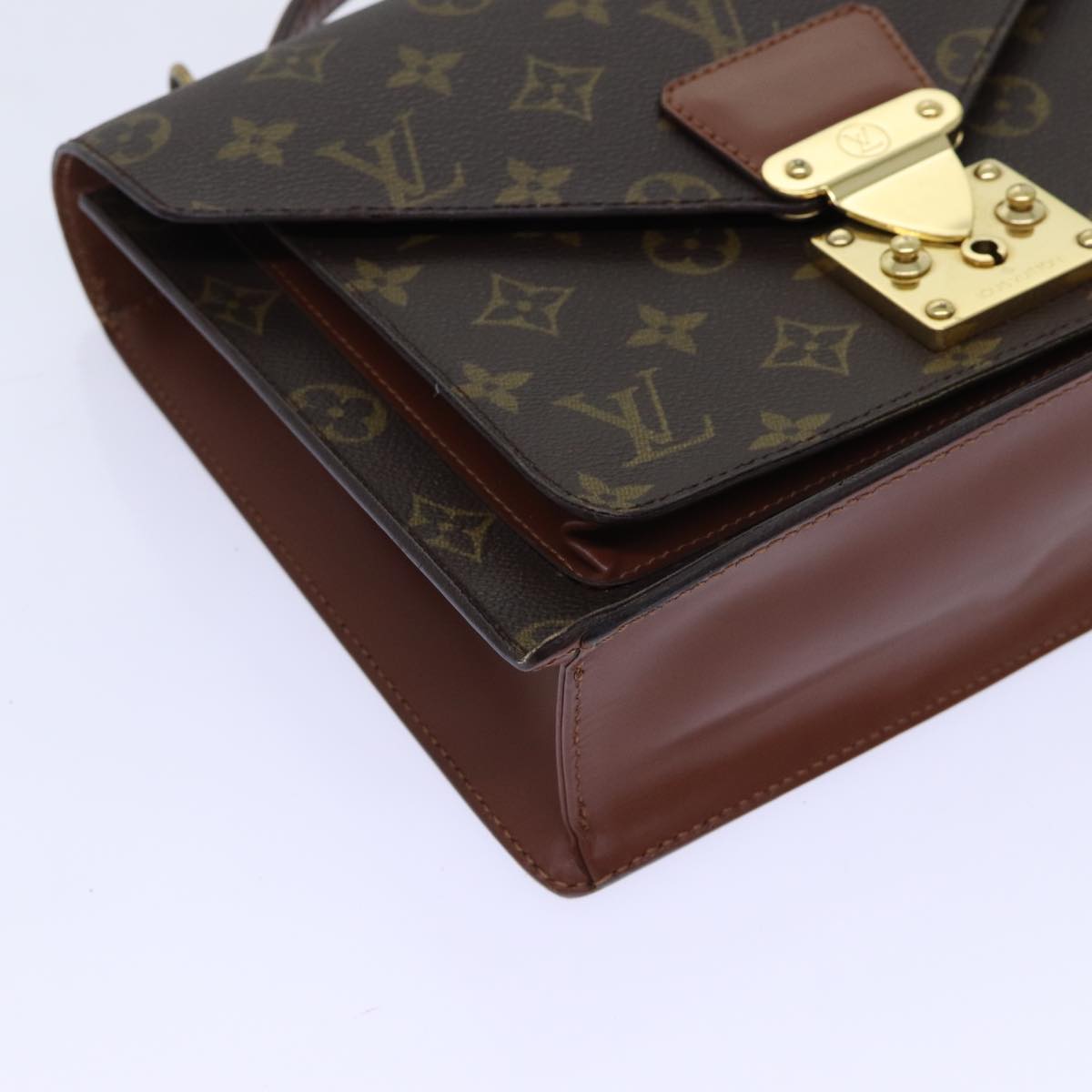 Louis Vuitton Monceau Handbag