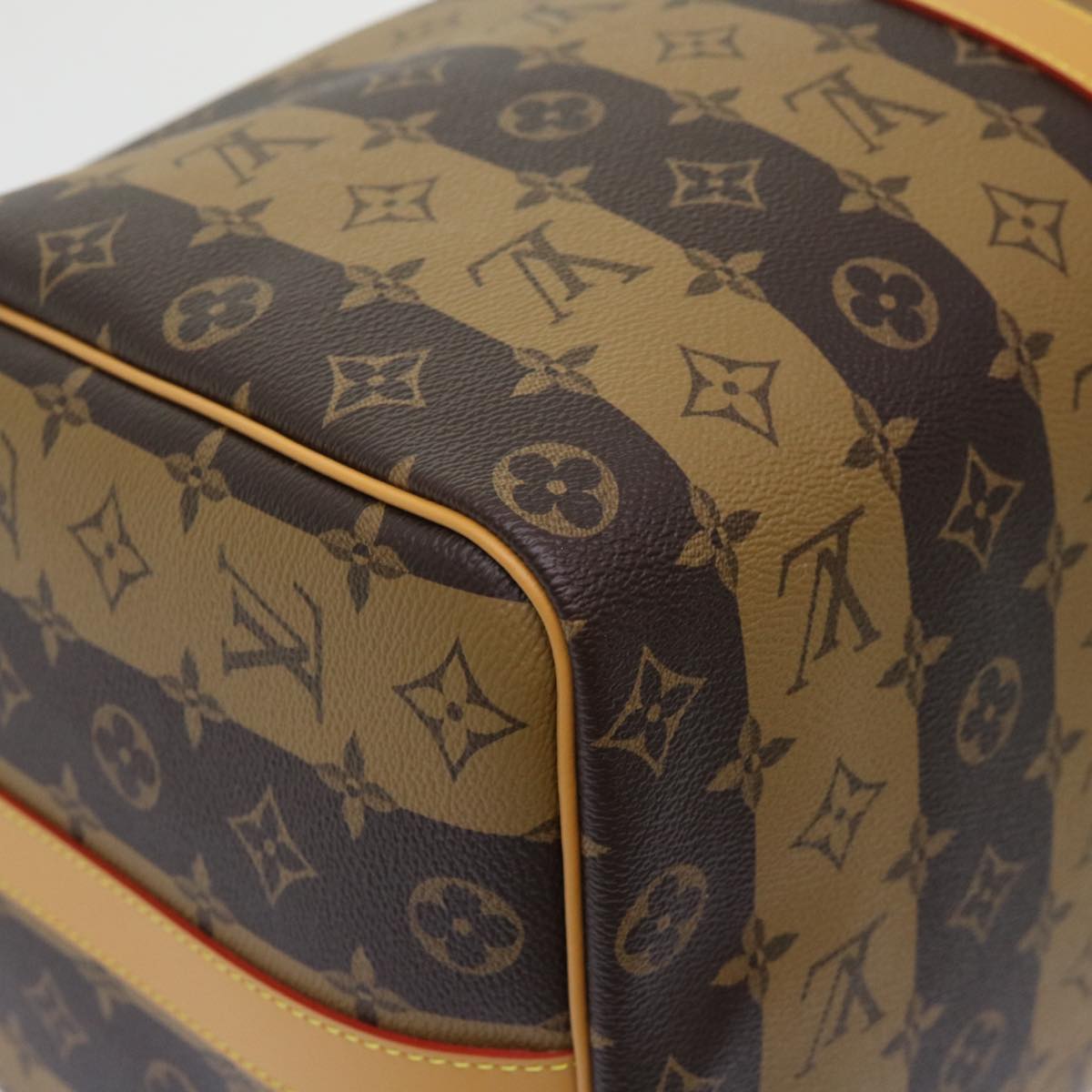 Louis Vuitton Keepall Bandouliere 50 Travel Bag