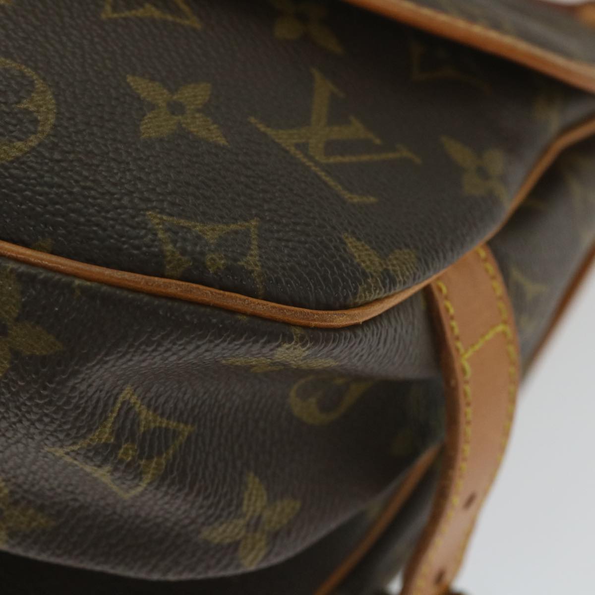 Louis Vuitton Saumur 30 Shoulder Bag