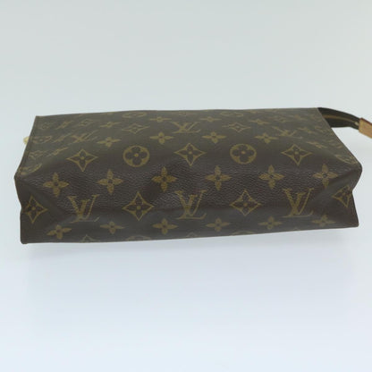 Louis Vuitton Trousse de Toilette Clutch