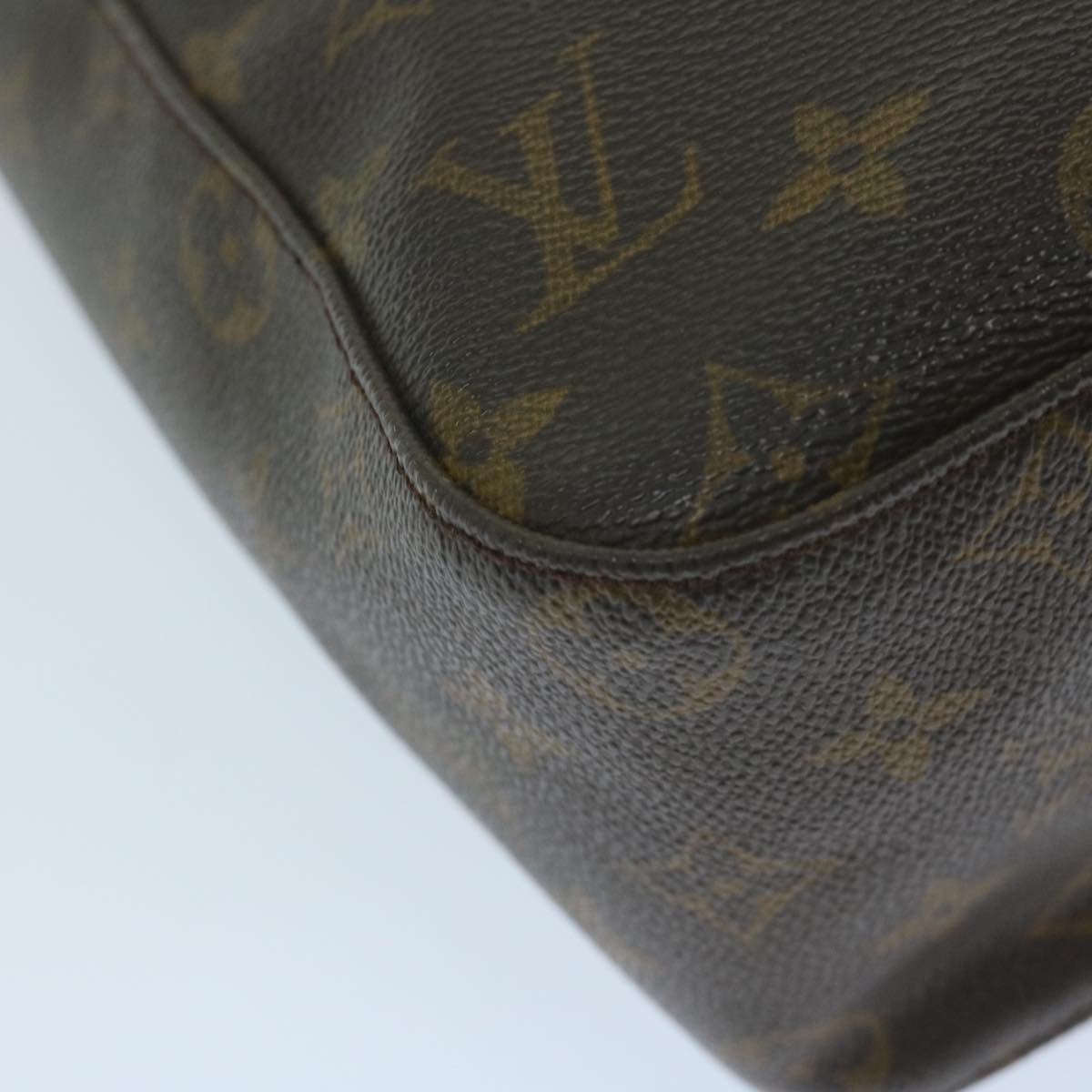 Louis Vuitton Looping GM Shoulder Bag