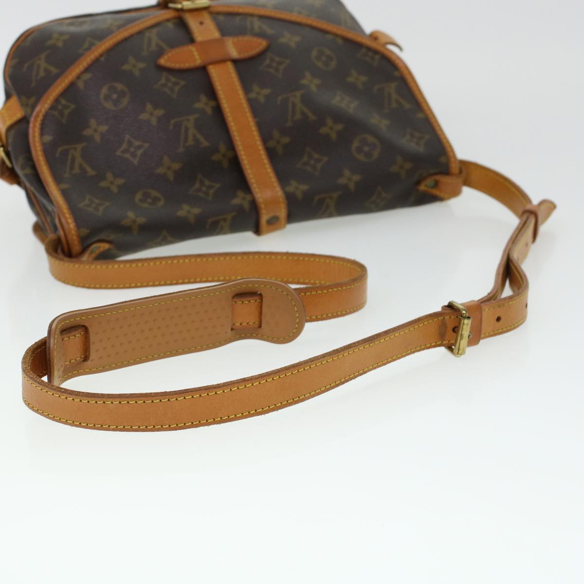 Louis Vuitton Saumur Shoulder Bag