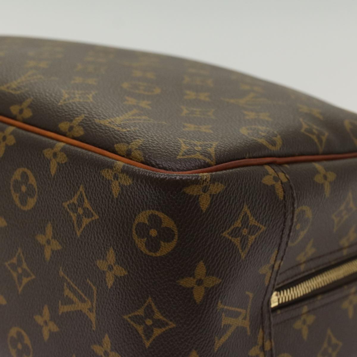 Louis Vuitton Deauville Handbag