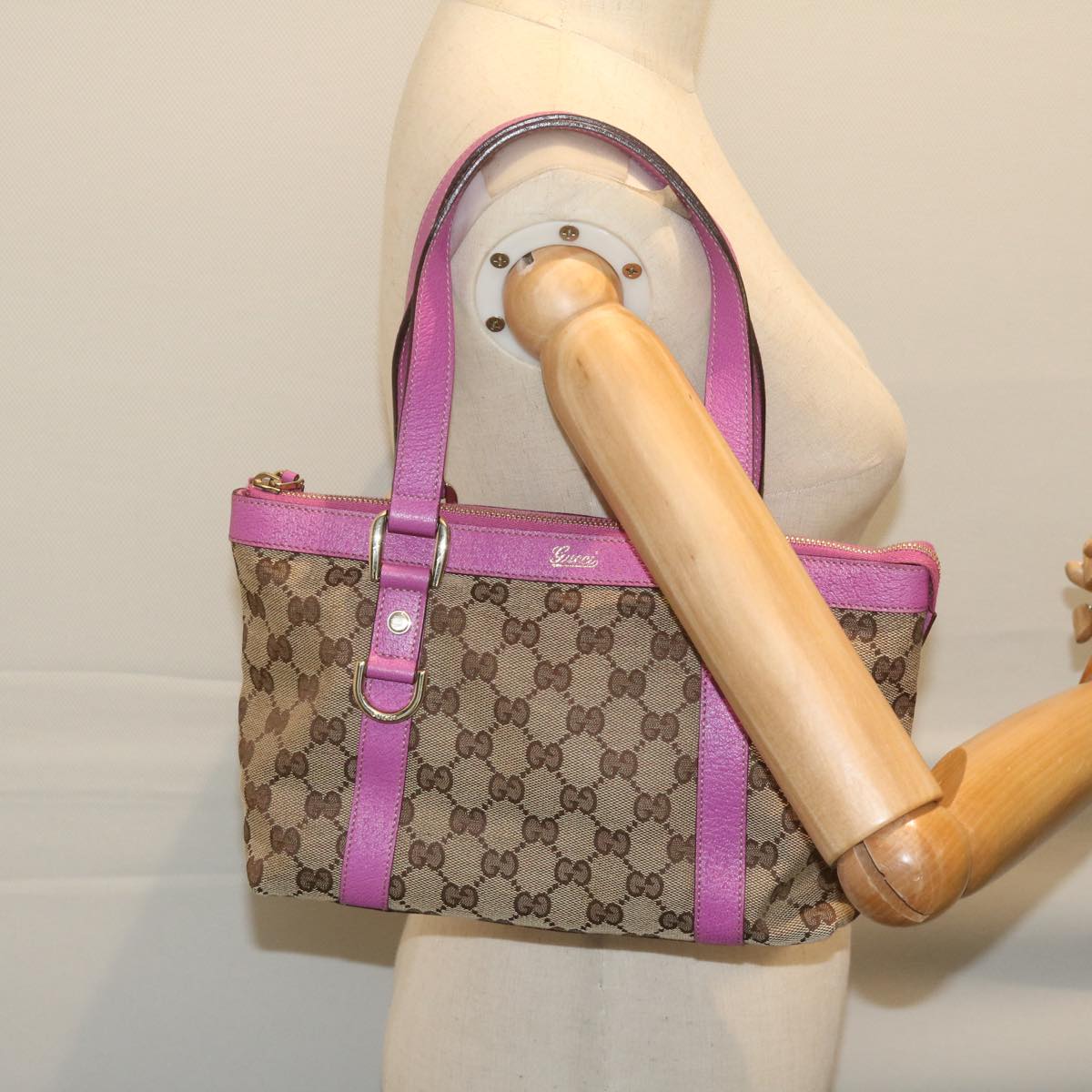 Gucci GG canvas Handbag