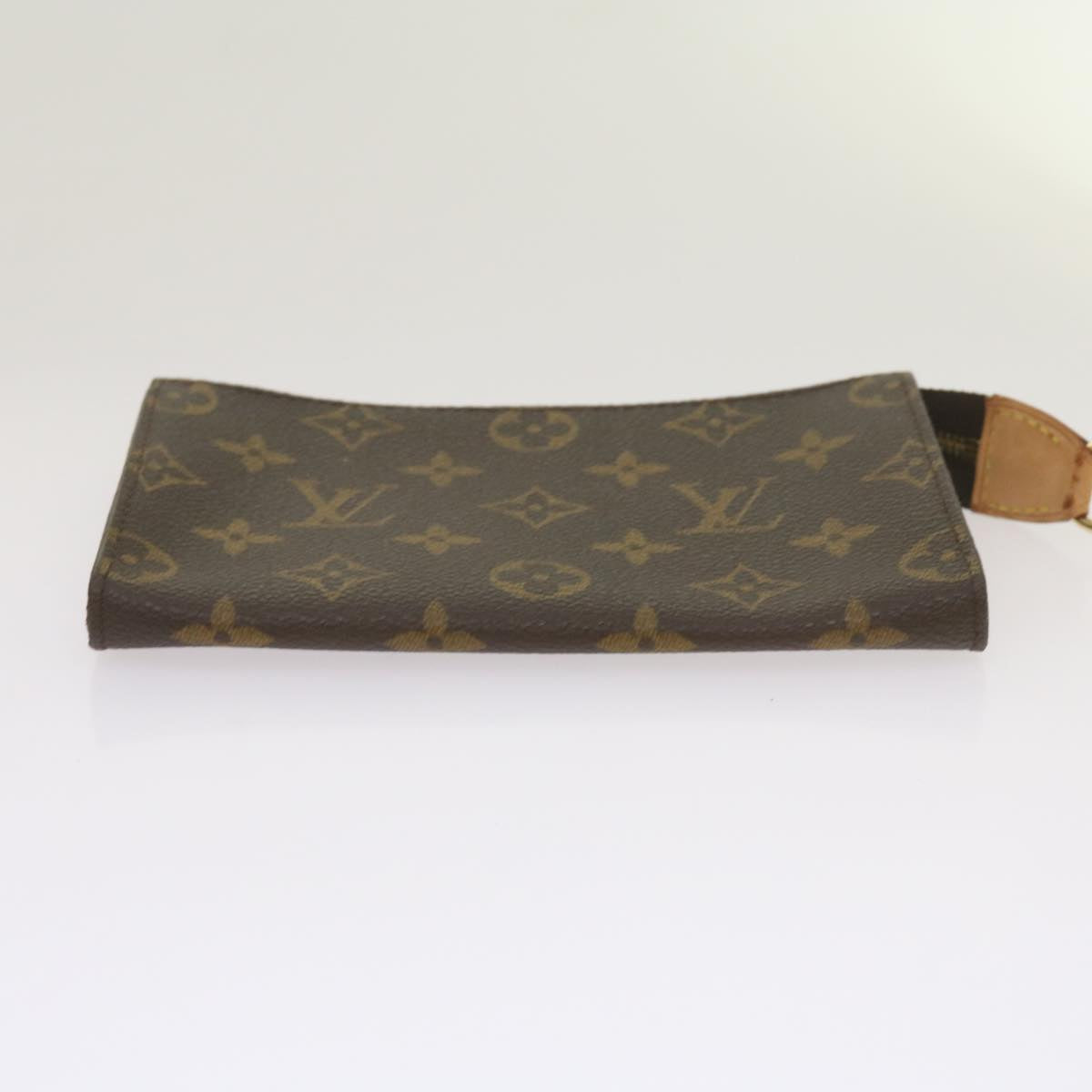 Louis Vuitton Bucket PM Clutch