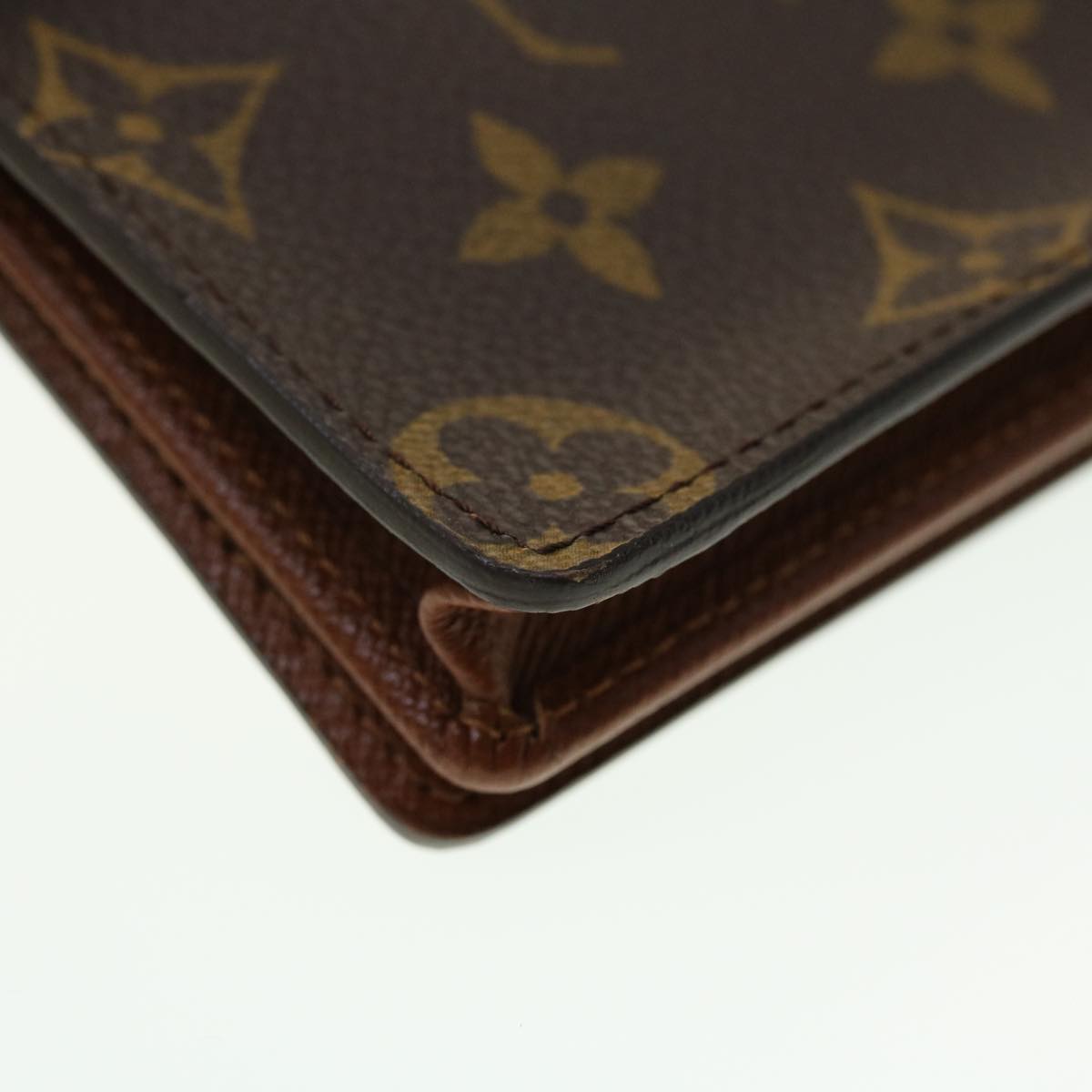 Louis Vuitton Porte carte Vertical Wallet