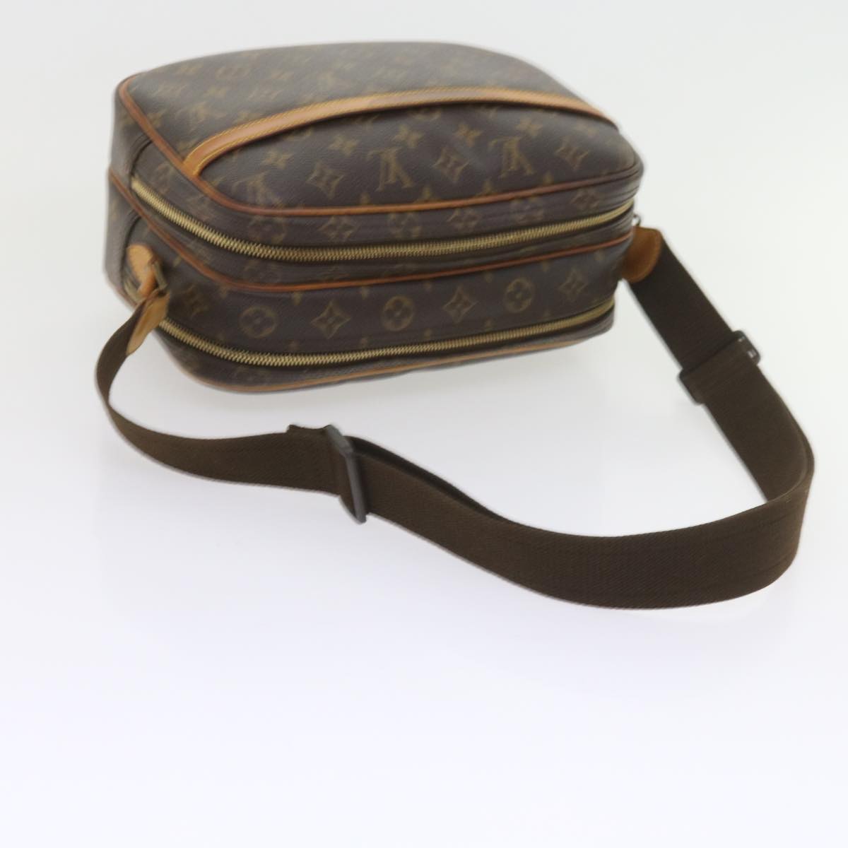 Louis Vuitton Reporter pm Shoulder Bag